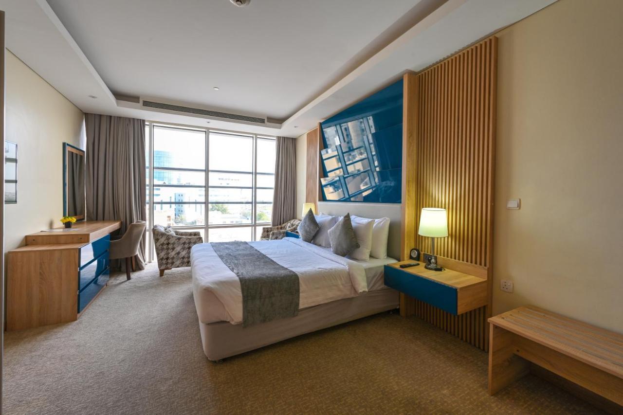 Al Mansour Suites Hotel Doha Buitenkant foto