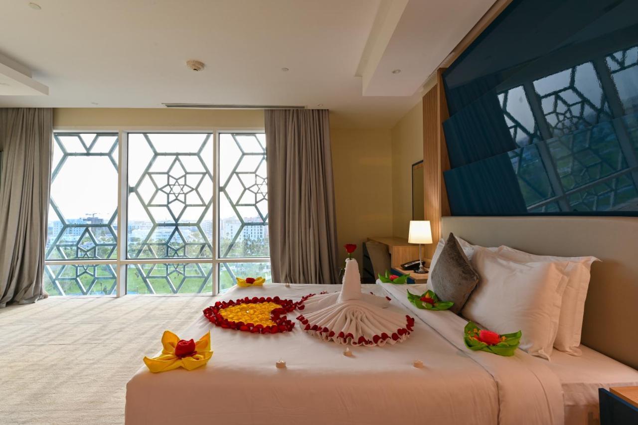 Al Mansour Suites Hotel Doha Buitenkant foto