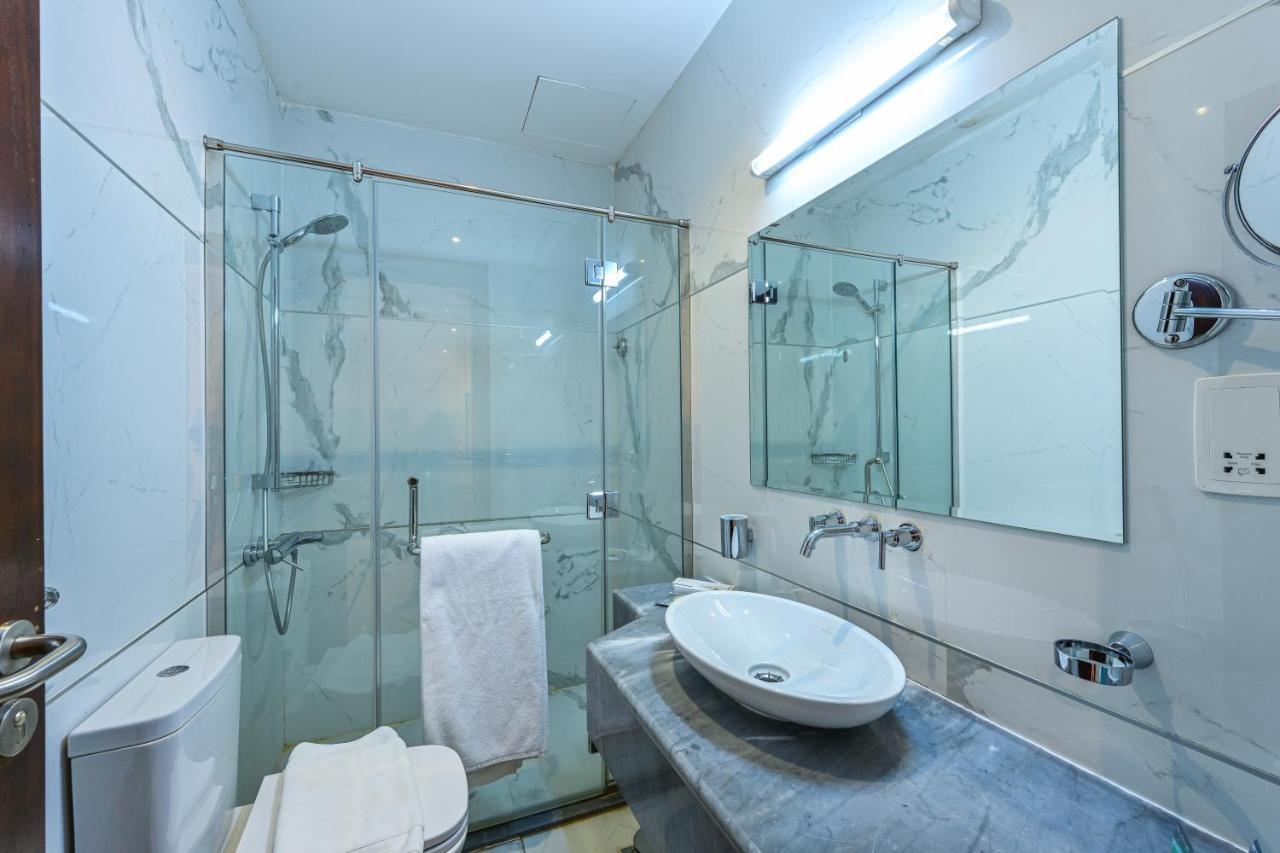 Al Mansour Suites Hotel Doha Buitenkant foto