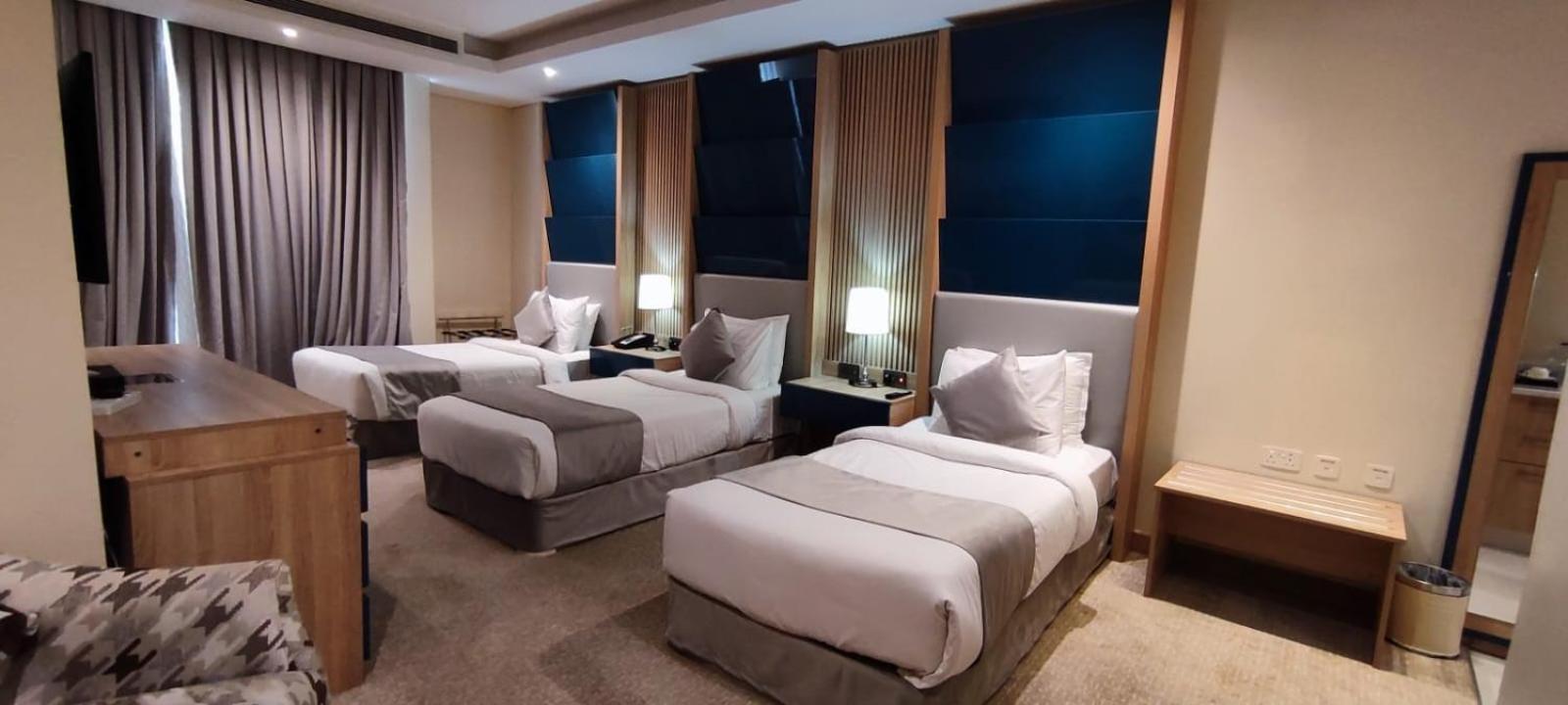 Al Mansour Suites Hotel Doha Buitenkant foto