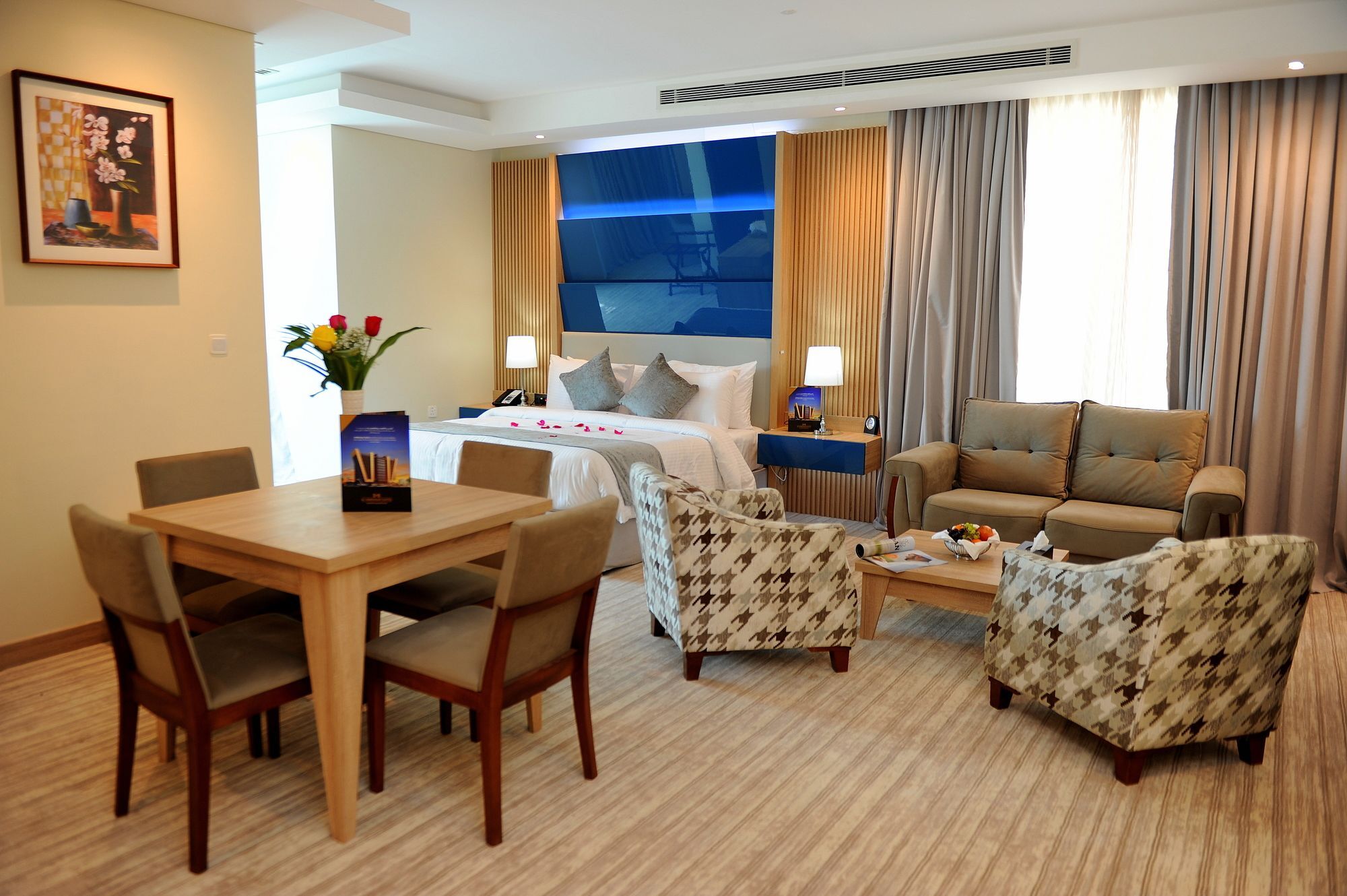 Al Mansour Suites Hotel Doha Buitenkant foto